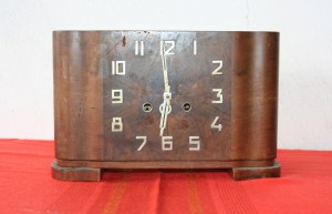 Antiques Clock